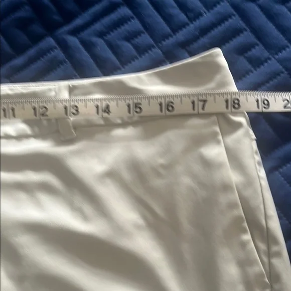 Cream color Nike Shorts with Tailored Flat Front Design - Picture 7 of 14